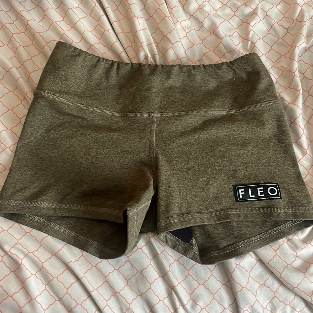Fleo shorts